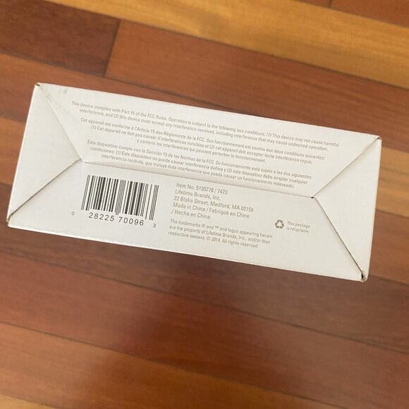 Pfaltzgraff LED Glass Rose With Vase - Picture 5 of 5